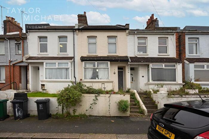 3 Bedroom Terraced House To Rent In Mafeking Road, Brighton, BN2