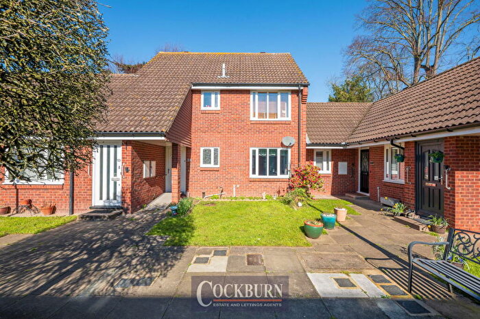 1 Bedroom Flat For Sale In Sycamore Close, Mottingham, SE9