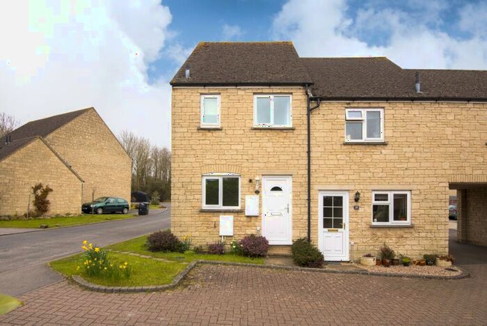 2 Bedroom End Of Terrace House To Rent In Bibury Close, Witney, OX28
