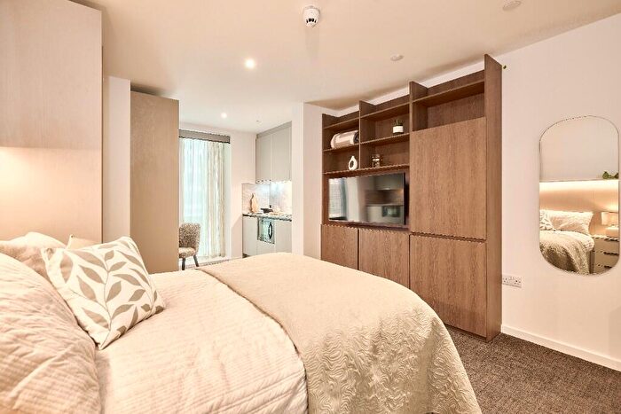 Studio To Rent In Botanic Avenue, Manchester, Greater Manchester, M15