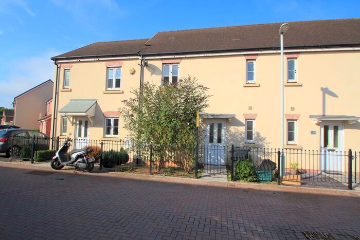 3 Bedroom Terraced House To Rent In Swannington Drive, Kingsway, Gloucester, GL2