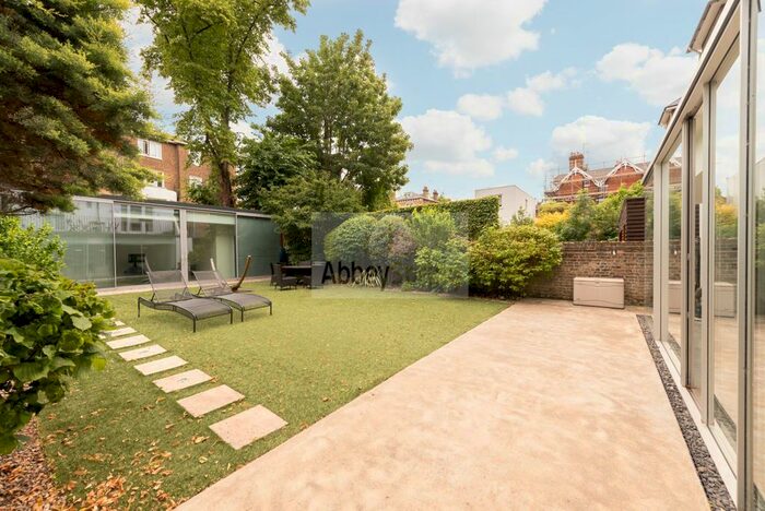 4 Bedroom Flat To Rent In Lancaster Grove, London, NW3