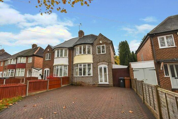 2 Bedroom Semi-Detached House To Rent In Walstead Road, Walsall, WS5
