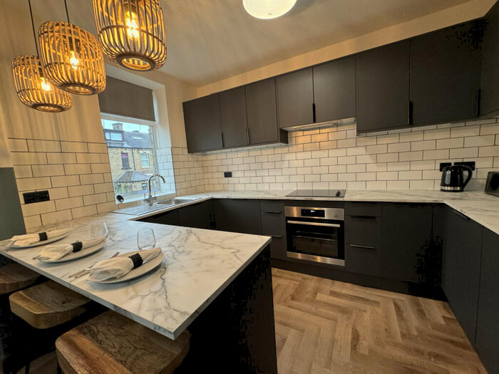 1 Bedroom End Of Terrace House To Rent In Pembroke Road, Pudsey, West Yorkshire, LS28