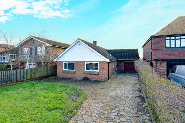 3 Bedroom Detached Bungalow For Sale In Christmas Lane, High Halstow, ME3