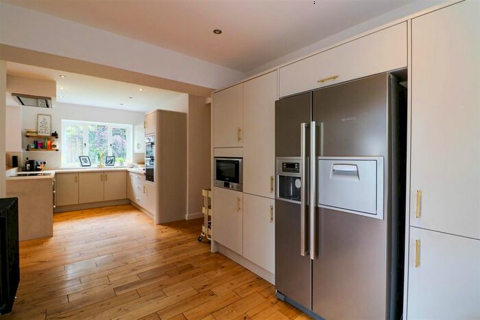 5 Bedroom Detached House For Sale In Somerville Road, Sutton Coldfield, B73