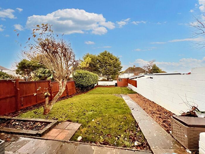 3 Bedroom Semi-Detached House For Sale In Church Road, Rhoose, CF62