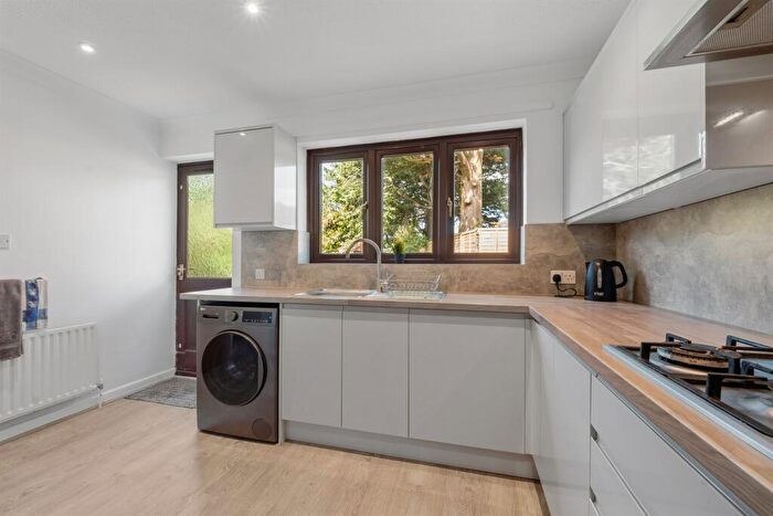 7 Bedroom House To Rent In Bedroom Detached House In Poole, BH12
