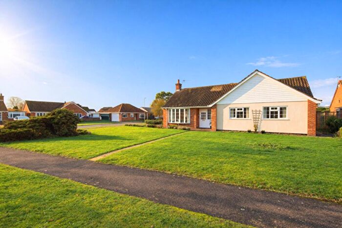 3 Bedroom Detached Bungalow For Sale In Linden Way, Boston, PE21