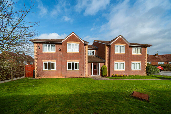 1 Bedroom Flat For Sale In Laburnum Road, Kingswinford, DY6