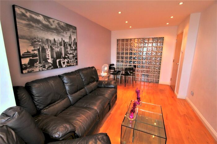 2 Bedroom Flat To Rent In Station Road, Harrow, Middlesex, HA1