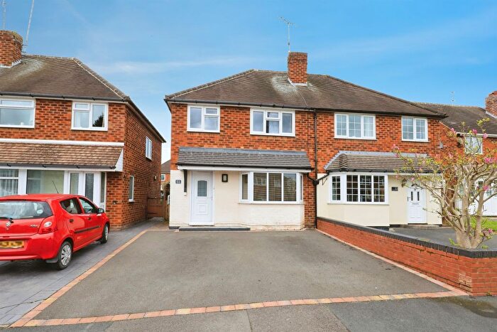 3 Bedroom Semi Detached House For Sale In Rosemary Road, Kidderminster, DY10