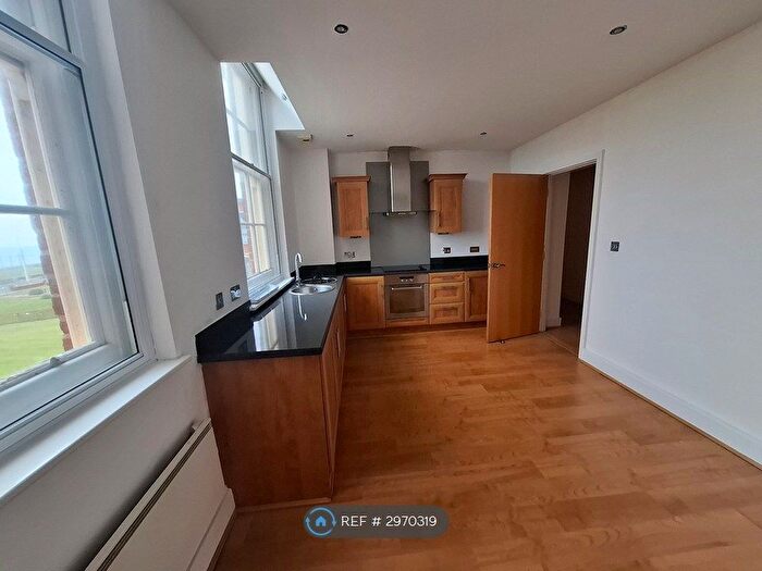 2 Bedroom Flat To Rent In Admiral Point, Blackpool, FY2