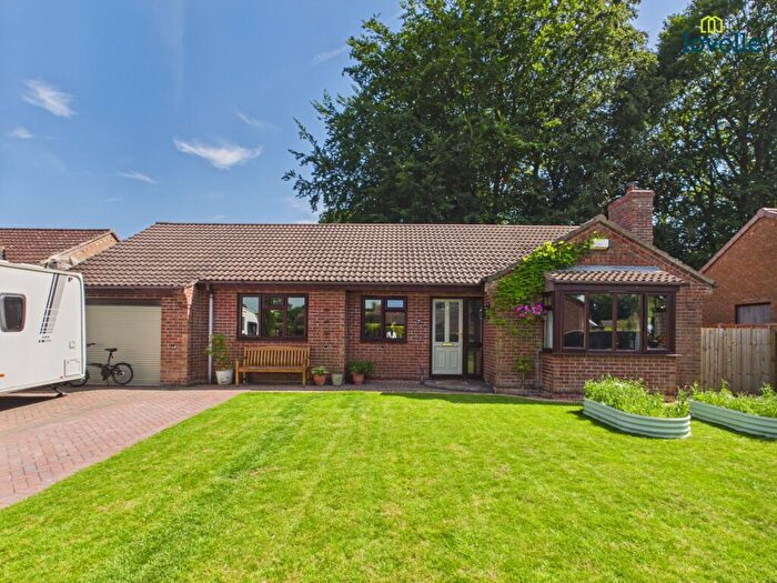3 Bedroom Detached Bungalow For Sale In Rectory Close, Binbrook, LN8
