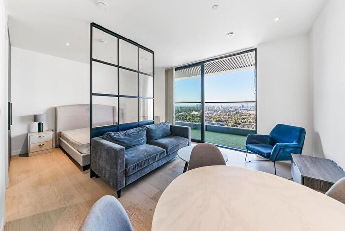 Apartment To Rent In Bagshaw Building, Wardian, London, E14