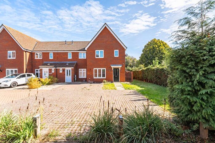 3 Bedroom End Of Terrace House To Rent In Mountbatten Drive, Norwich, NR6