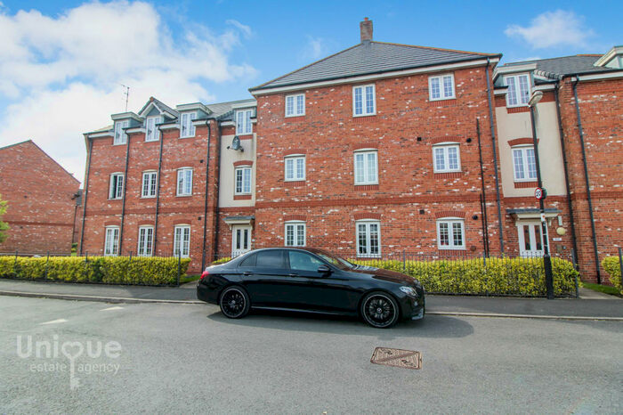 2 Bedroom Apartment To Rent In Wesham Park Drive, Wesham, Lancashire, PR4