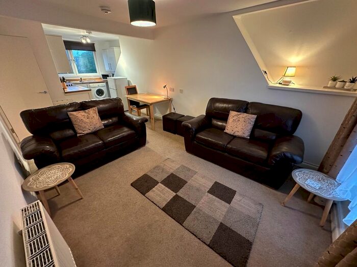 2 Bedroom Flat To Rent In Holburn Street, Aberdeen, AB10