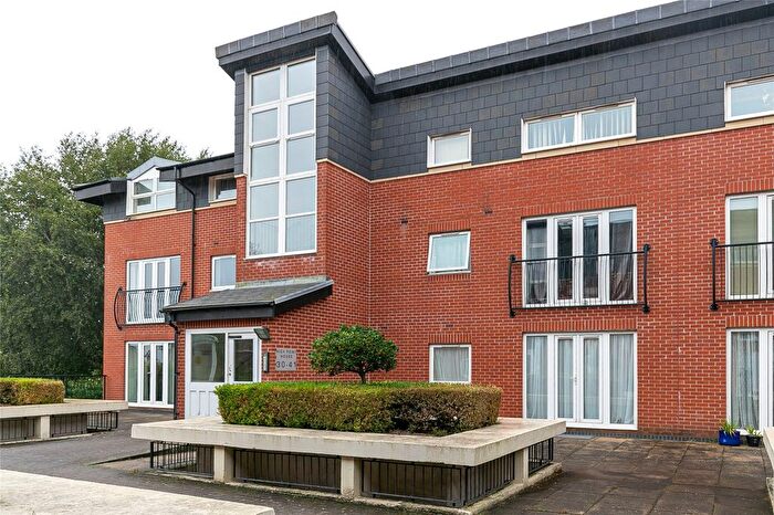 2 Bedroom Flat To Rent In Lodge Road, Bristol, BS15