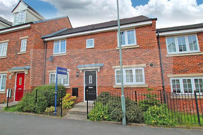 3 Bedroom Mews To Rent In Gifford Way, Darwen, BB3