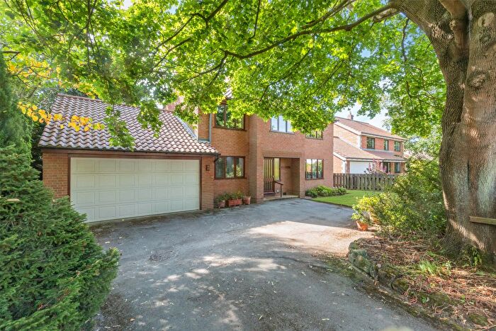 4 Bedroom Detached House For Sale In Wheatlands Road East, Harrogate, North Yorkshire, HG2