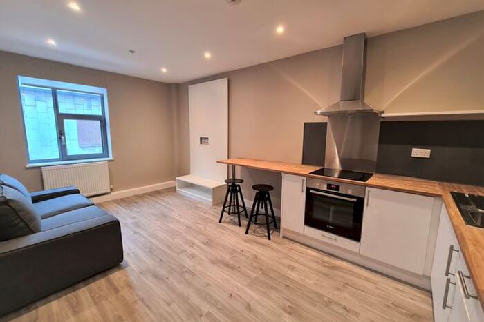 1 Bedroom Flat To Rent In Flat Wren House, - Exchange Road, Watford, WD18