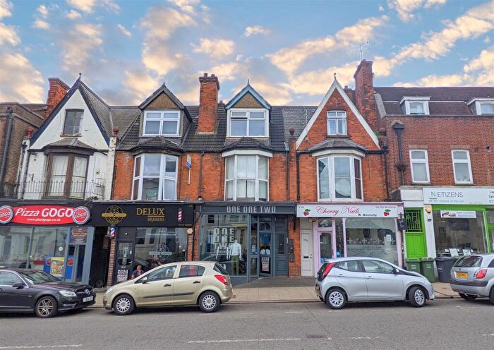 Studio To Rent In London Road, St Albans, Hertfordshire, AL1
