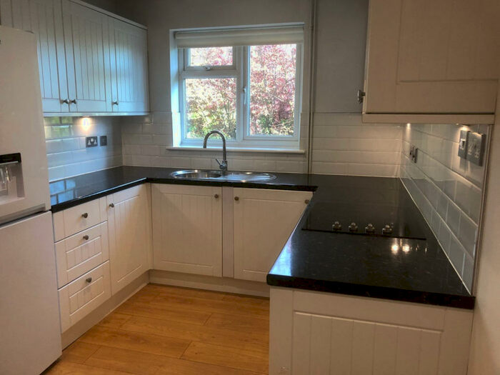 2 Bedroom Apartment To Rent In Graham Court, Chesham Road, Amersham, Buckinghamshire, HP6