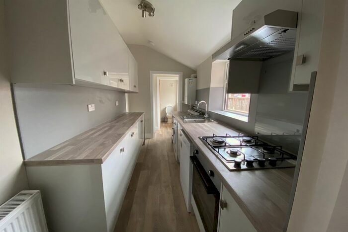 2 Bedroom Terraced House To Rent In Hawthorne Grove, Beeston, NG9