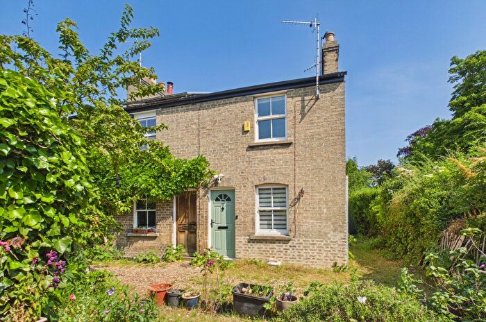 2 Bedroom End Terrace House For Sale In North Cottages, Trumpington Road, Cambridge, CB2
