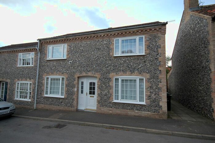 3 Bedroom Semi-Detached House To Rent In St Nicholas Street, Thetford, Thetford, Norfolk, IP24