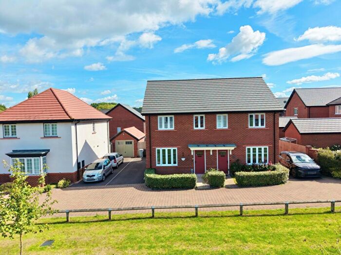 3 Bedroom Semi Detached House For Sale In Wigeon Road, Wistaston, CW2