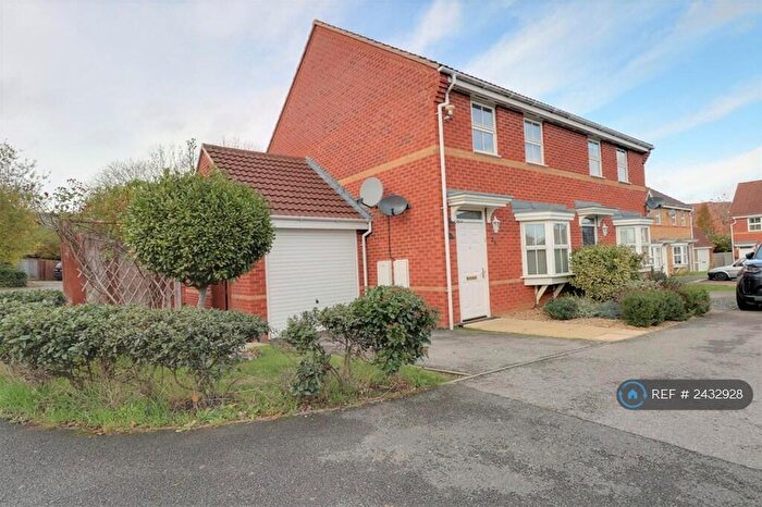 3 Bedroom Semi-Detached House To Rent In Cosway Place, Grange Farm, Milton Keynes, MK8
