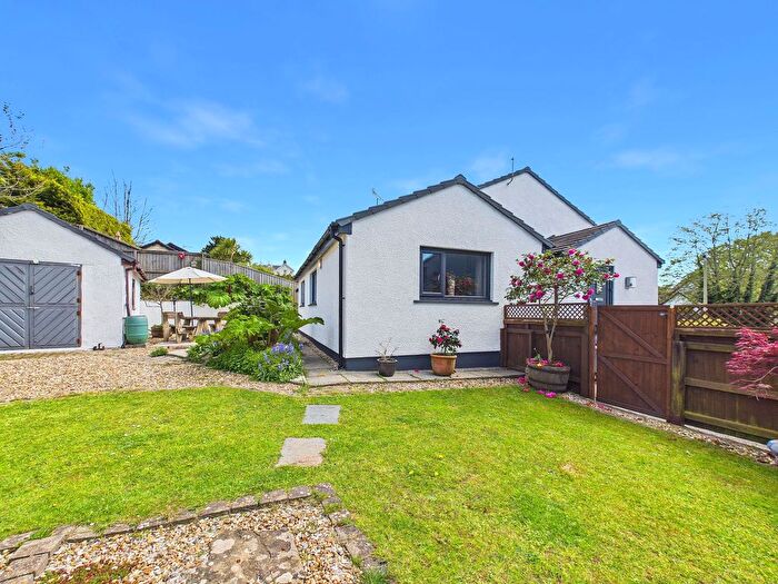 3 Bedroom Detached House For Sale In Lamack Vale, Tenby, SA70