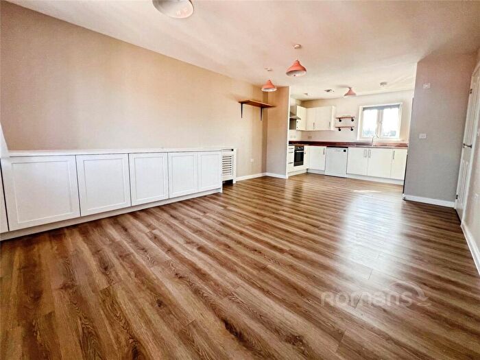 2 Bedroom Apartment For Sale In Charteris Close, Wellesley, Aldershot, GU11