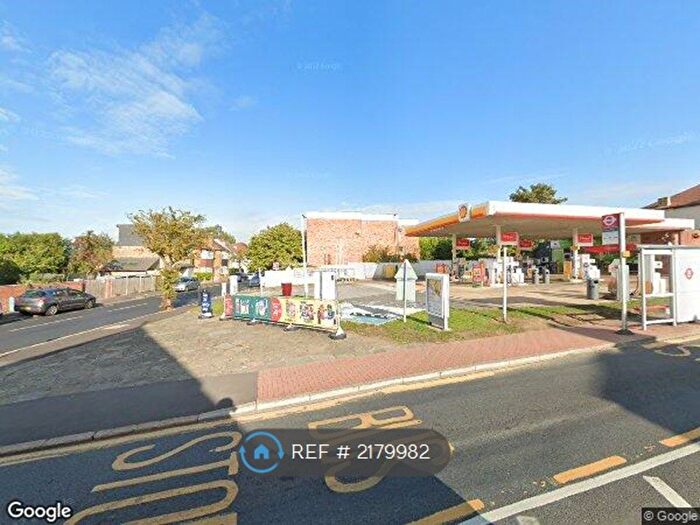 2 Bedroom Flat To Rent In Princes Road, Romford, RM1