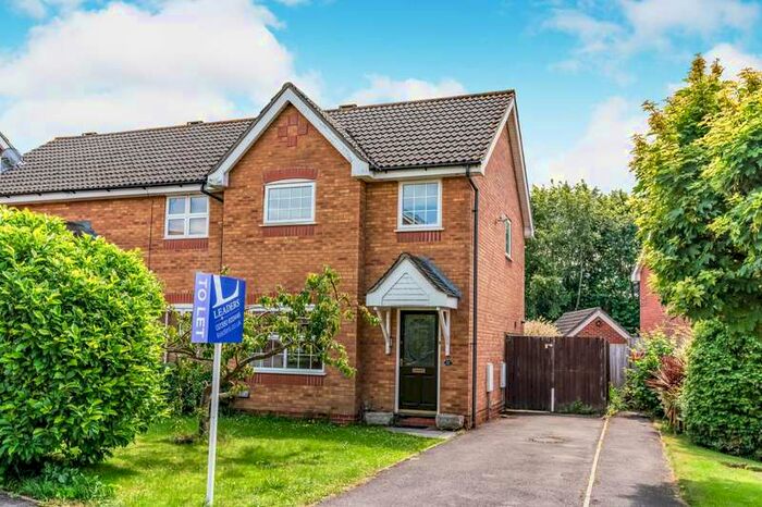 3 Bedroom Semi-Detached House To Rent In Chelveston Crescent, Aldermoor Green, Southampton, SO16