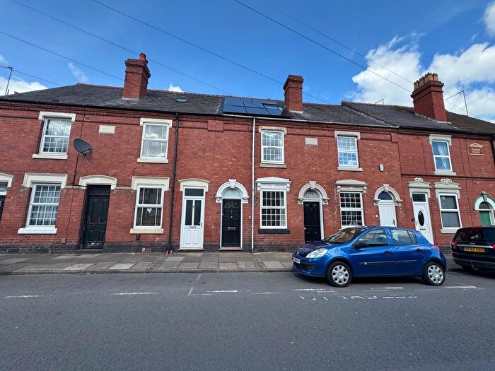 4 Bedroom Property To Rent In Wood Street, Kidderminster, DY11