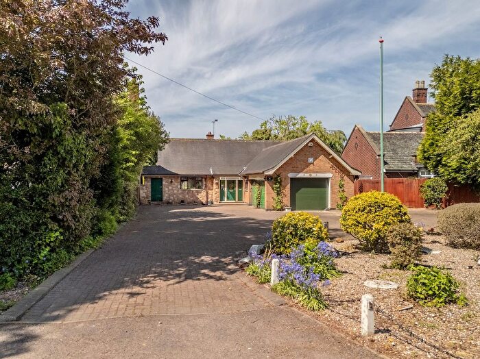 2 Bedroom Detached Bungalow For Sale In Lutterworth Road, Aylestone, Leicester, Leicestershire., LE2
