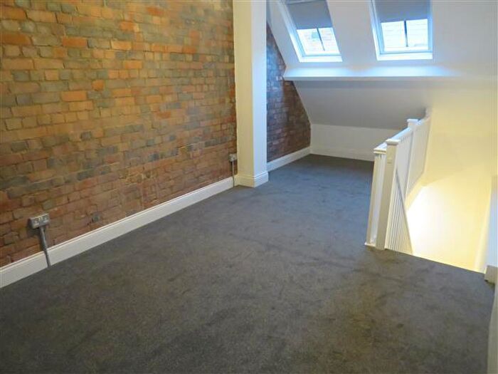 1 Bedroom Apartment To Rent In The Saddles, Crocketts Lane, B66