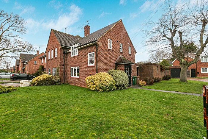 2 Bedroom End Terrace House For Sale In Charles Road, Staines-Upon-Thames, Surrey, TW18