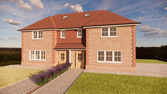 4 Bedroom Property For Sale In Walnut Close, Harpenden, AL5