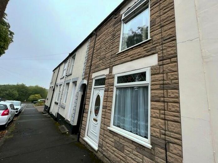 3 Bedroom Terraced House To Rent In Hasting Road, Swadlincote, DE11