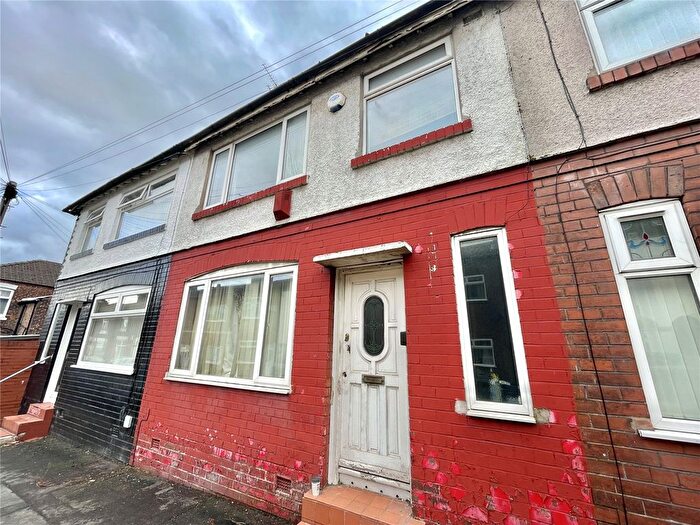 3 Bedroom Terraced House For Sale In Ross Street, Widnes, Cheshire, WA8