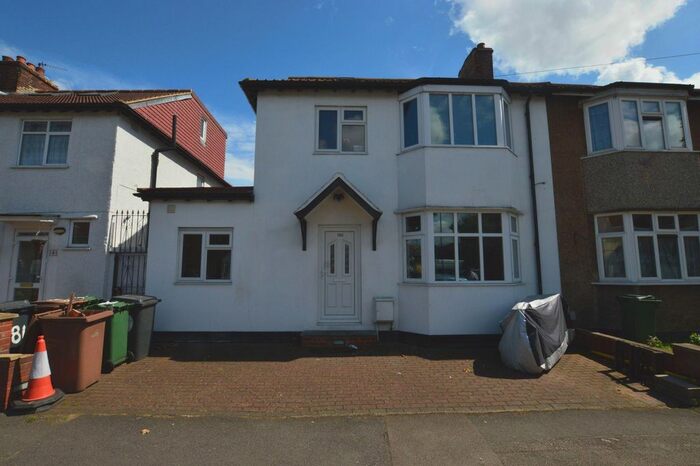4 Bedroom Terraced House To Rent In Boundary Road, Walthamstow, E17