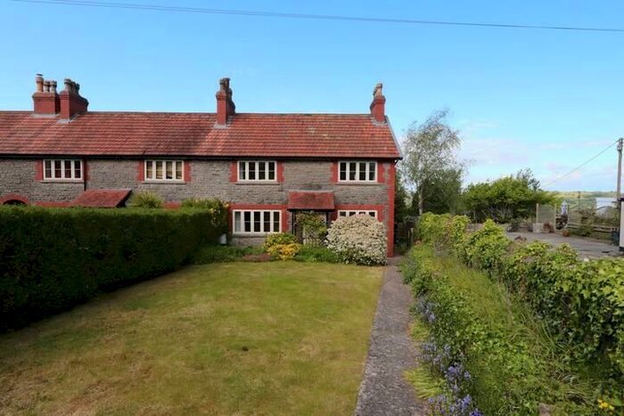 3 Bedroom End Of Terrace House To Rent In High Street, Blagdon, BS40