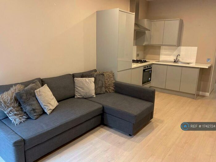 1 Bedroom Flat To Rent In Aberfeldy Street, Glasgow, G31
