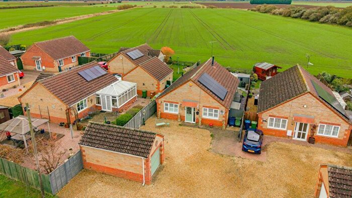 3 Bedroom Detached Bungalow For Sale In Front Road, Murrow, PE13