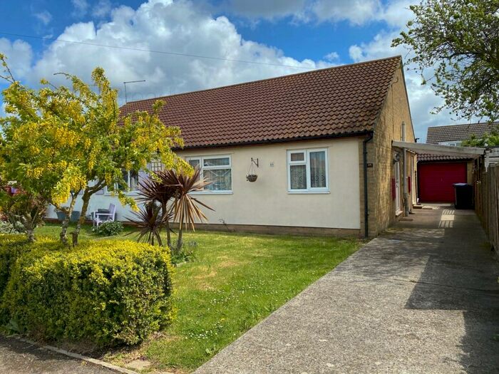 2 Bedroom Bungalow To Rent In Rowland Crescent, Herne Bay, CT6