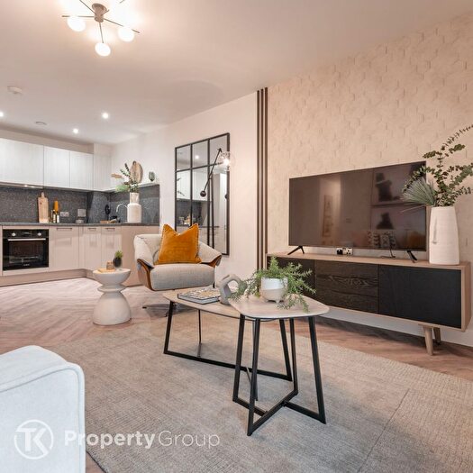 1 Bedroom Flat For Sale In Abigails Close, Birmingham, B26